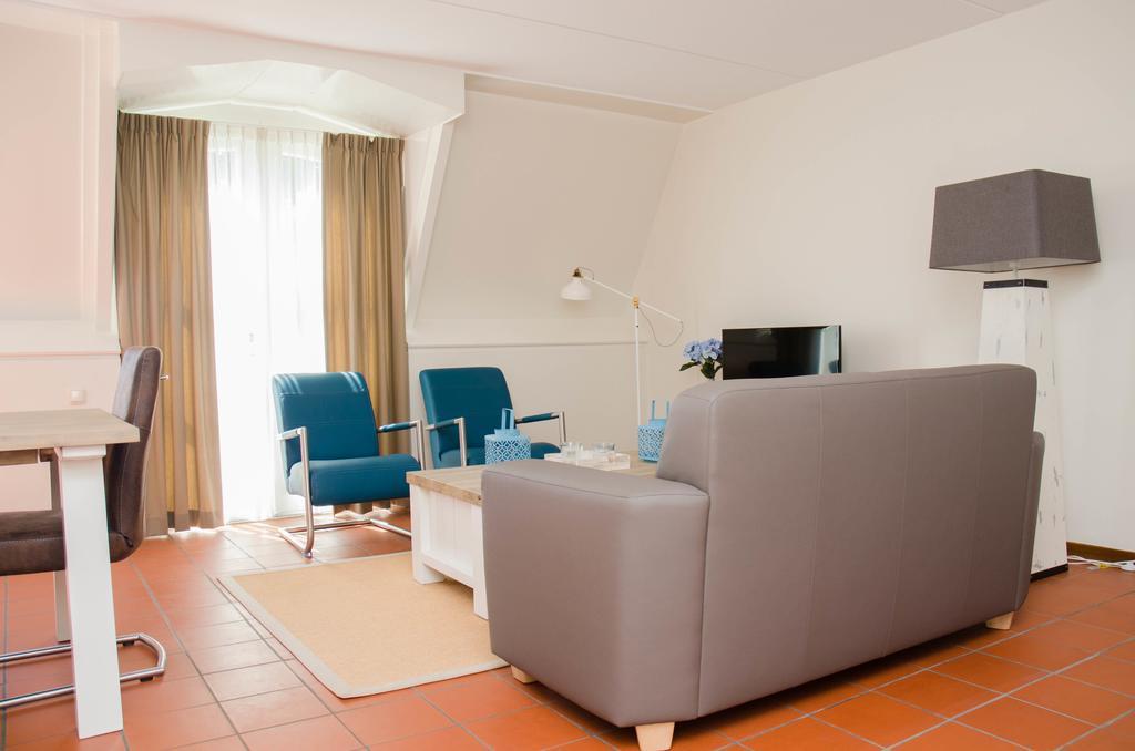 Hotel Graaf Bernstorff Schiermonnikoog Room photo